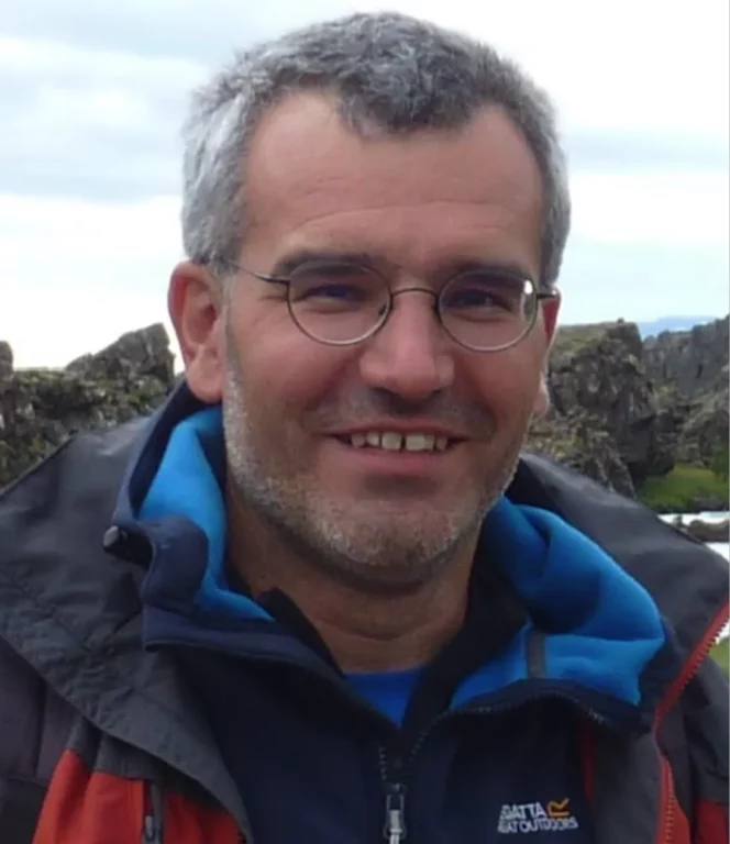 Porträt Bild von PD Dr. Ralf Halama